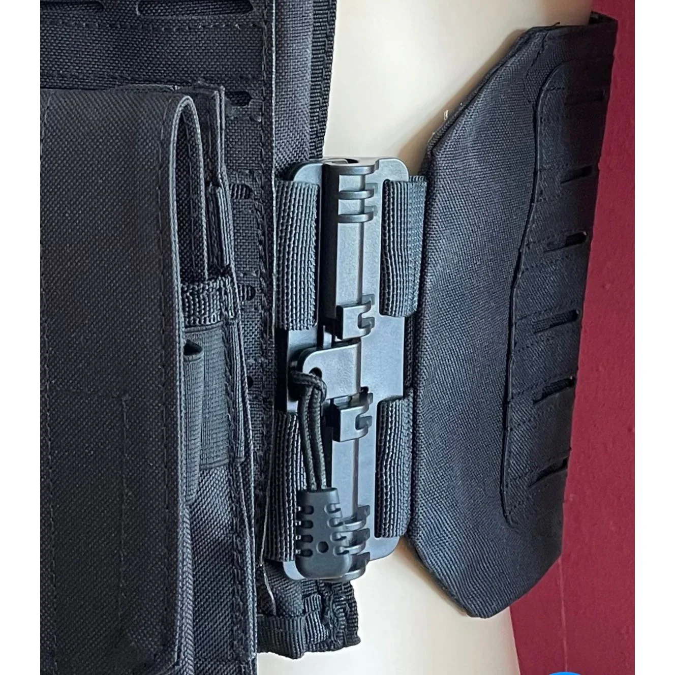 CEST® Stichschutzweste Tactical VPAM KDIW K 3 Stichschutz Schlagschutz - Image 4
